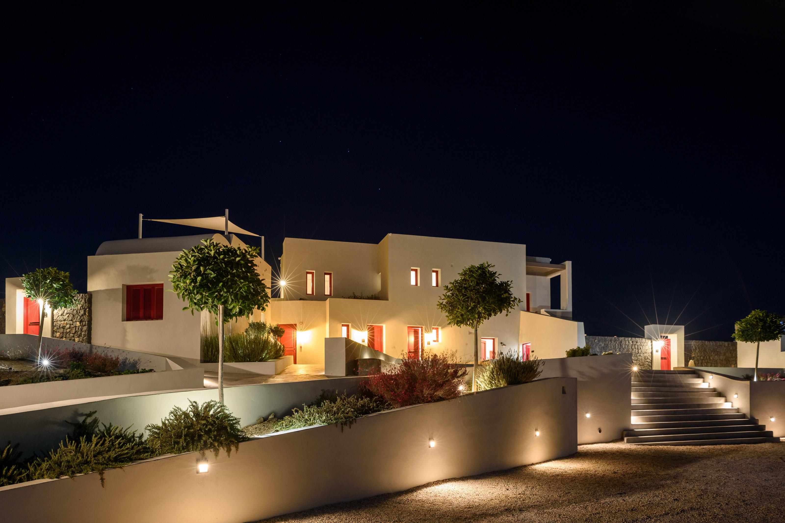 Potnia Theron Suites Akrotírion Exterior foto